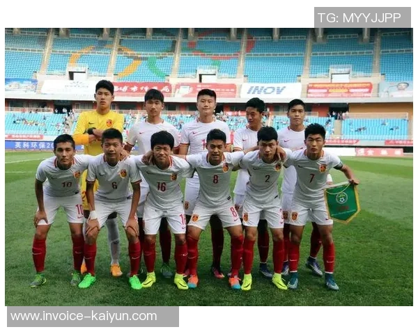 广州足球运动员的成长之路与未来发展展望探讨